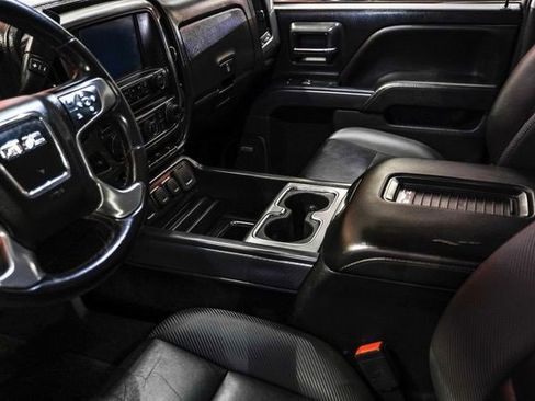 Used 2018 GMC Sierra 1500 SLT w/ All Terrain X Package image 22