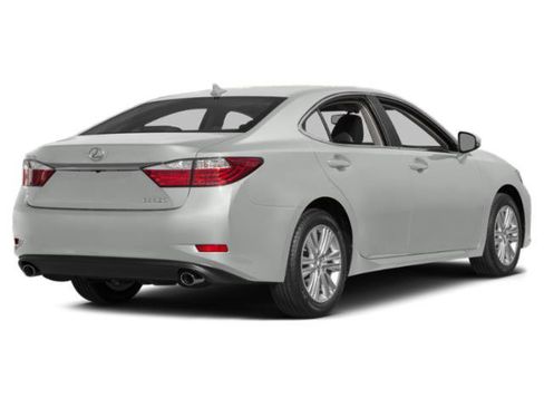 Used 2015 Lexus ES 350 w/ Premium Package FWD image 2