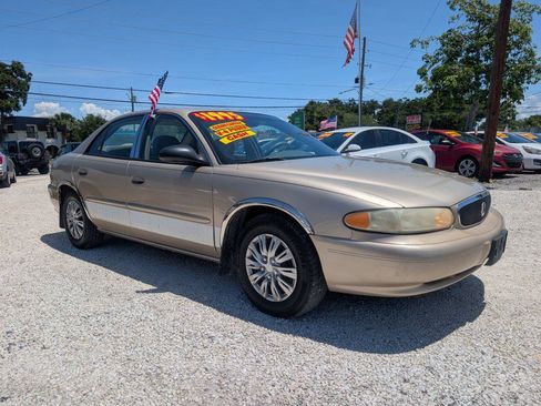 Used 2004 Buick Century Custom FWD image 3