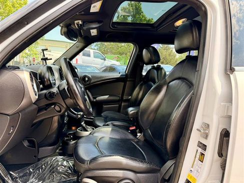 Used 2012 MINI Cooper Countryman S FWD image 6