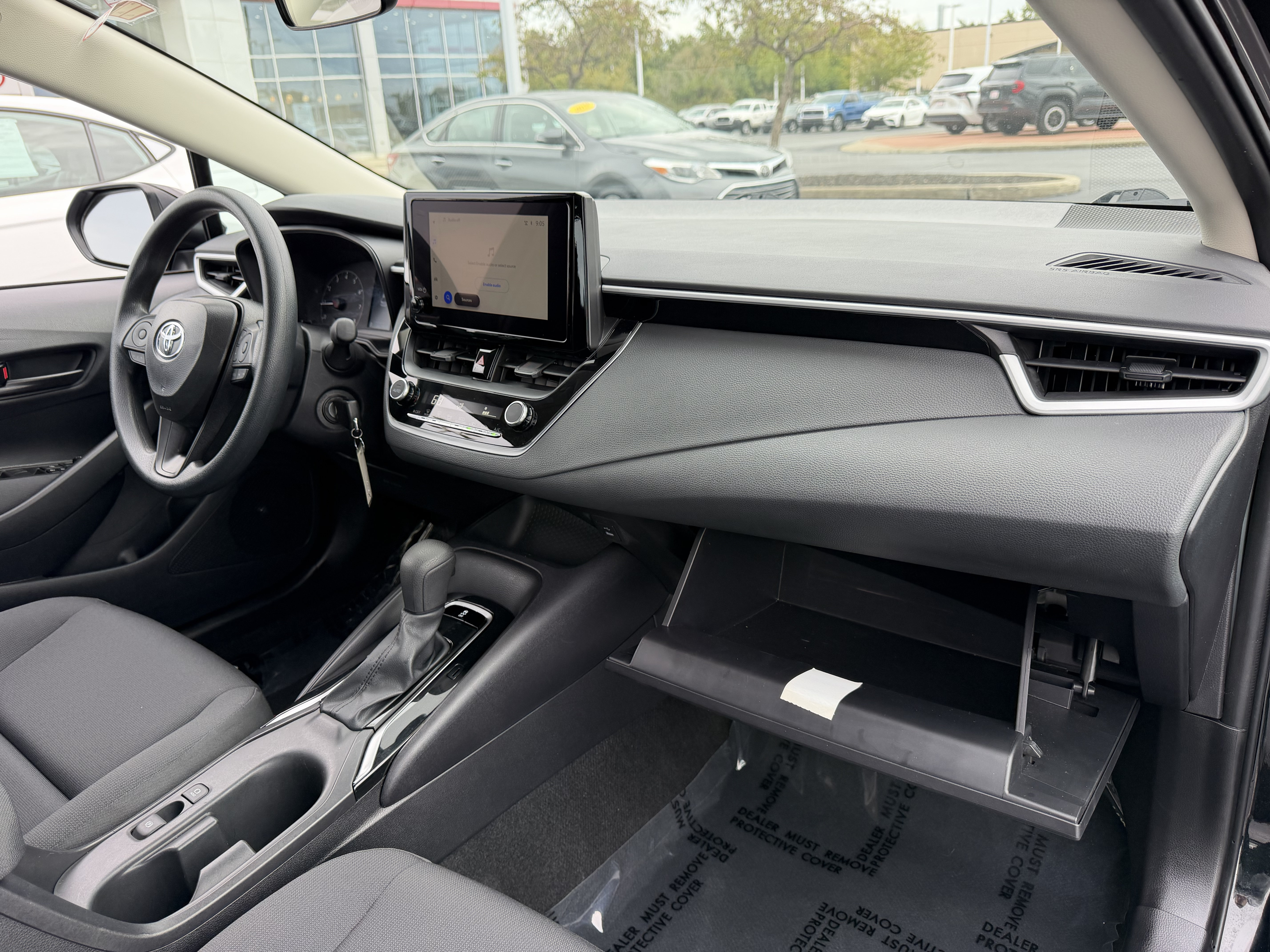 Certified 2025 Toyota Corolla LE FWD image 11