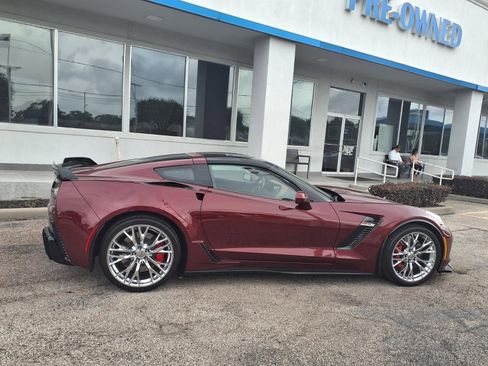 Used 2019 Chevrolet Corvette Z06 RWD image 21