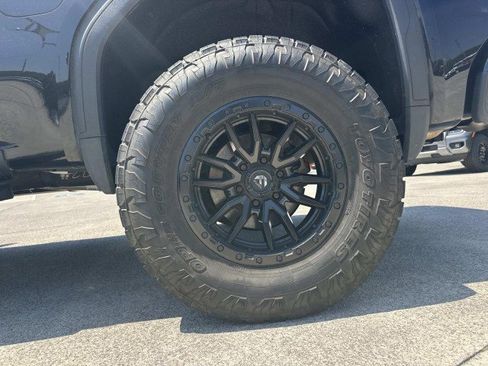 Used 2022 GMC Sierra 1500 Elevation AWD/4WD image 18