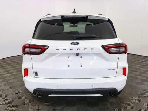 Used 2024 Ford Escape ST-Line w/ Tech Pack #1 AWD/4WD image 9