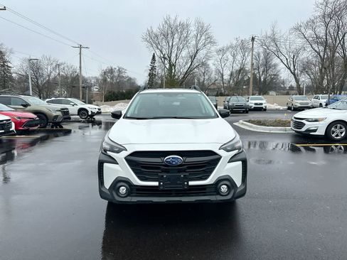 Certified 2025 Subaru Outback Onyx Edition image 16