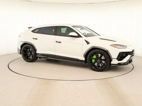 Used 2023 Lamborghini Urus Performante AWD/4WD image 9