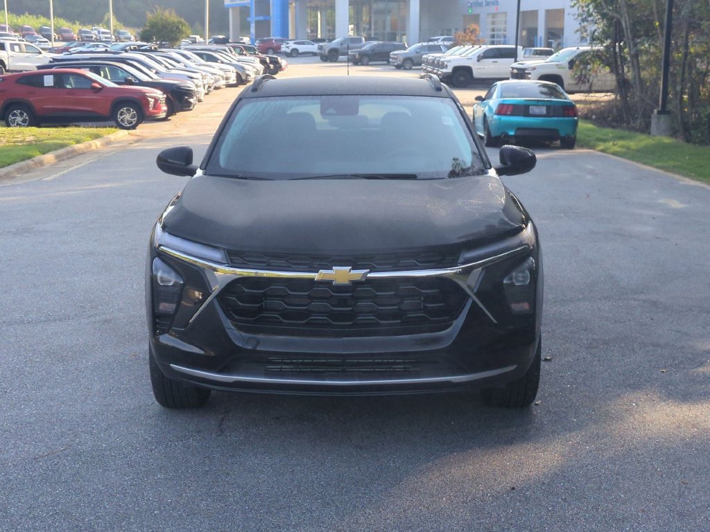 New 2026 Chevrolet Trax LT w/ LT Convenience Package FWD image 11