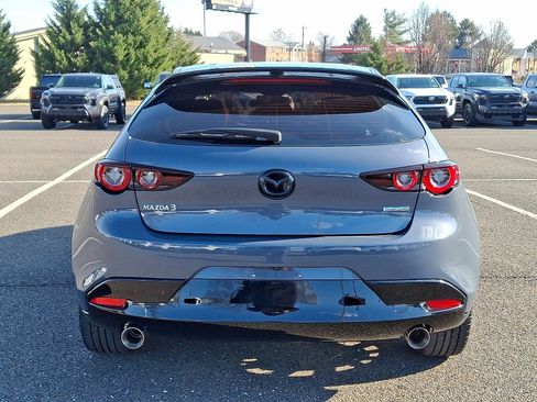 Used 2023 MAZDA MAZDA3 s image 5