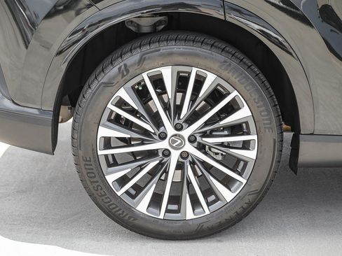 Used 2024 Lexus RX 350 Premium Plus w/ Cold Area Package FWD image 11