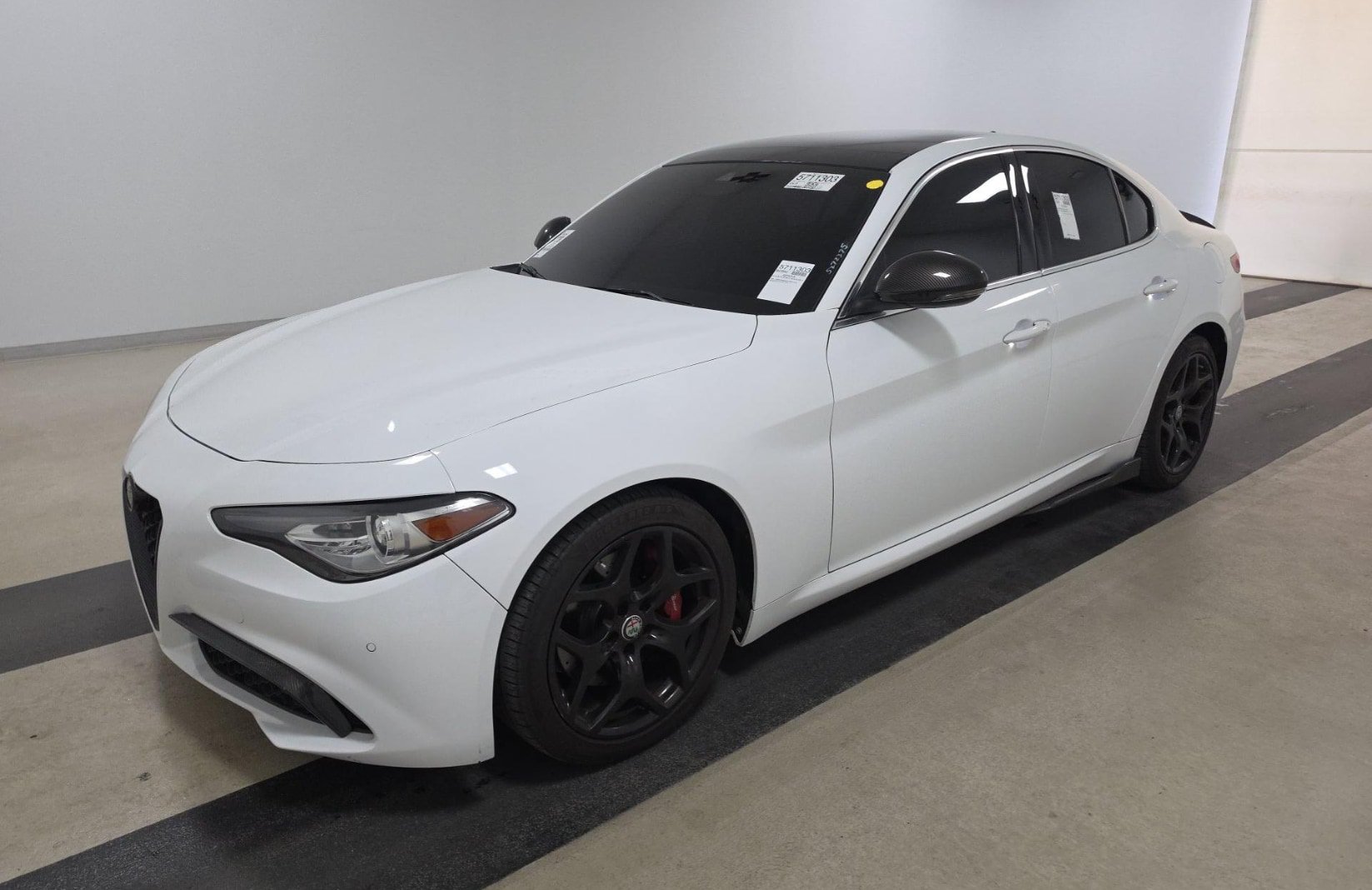 Used 2019 Alfa Romeo Giulia RWD image 1