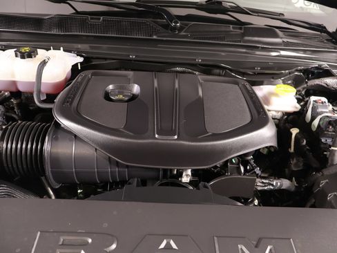 Used 2026 RAM 1500 Laramie w/ Night Edition AWD/4WD image 19
