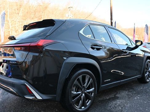 Used 2021 Lexus UX 250h F Sport w/ F Sport Premium Package image 5