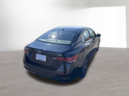 Used 2024 Nissan Sentra SV FWD image 31