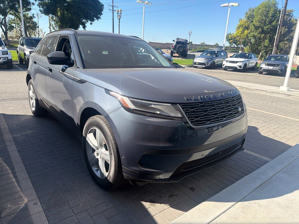 Used 2024 Land Rover Range Rover Velar S AWD/4WD image 2