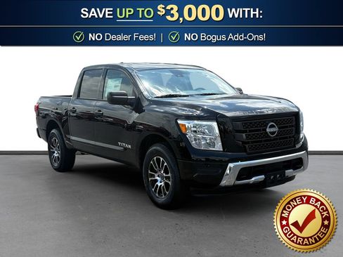Used 2024 Nissan Titan SV AWD/4WD image 10