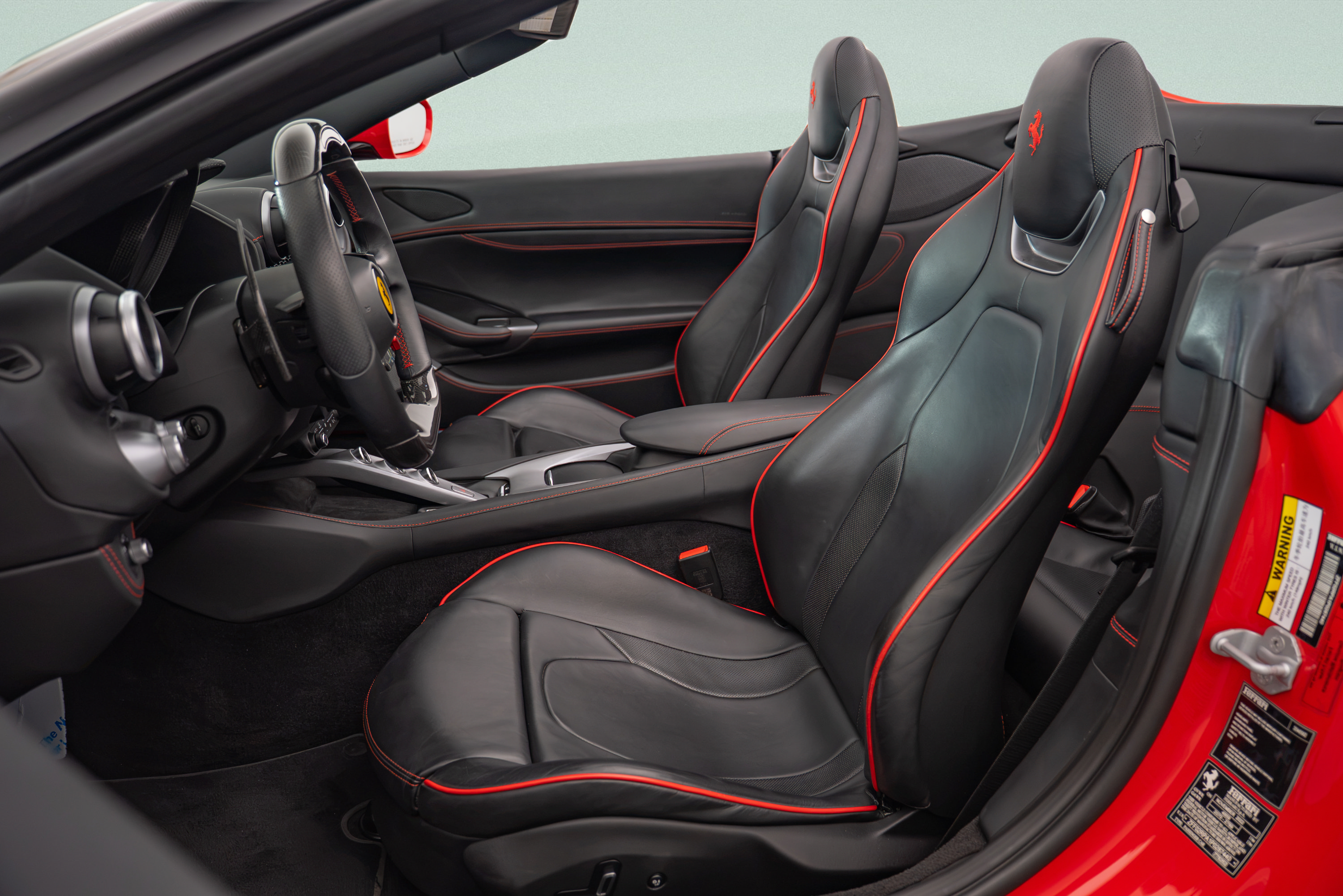 Used 2023 Ferrari Portofino M RWD image 10