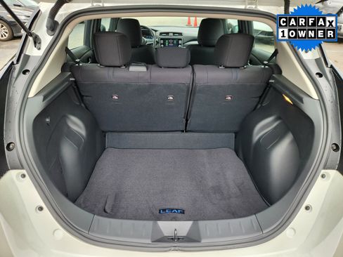 Certified 2024 Nissan Leaf SV Plus image 19