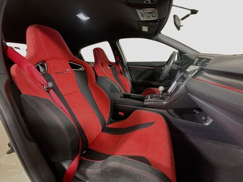 Used 2017 Honda Civic Type R image 29