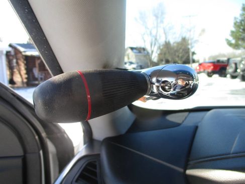 Used 2016 Chevrolet Tahoe 2WD image 16