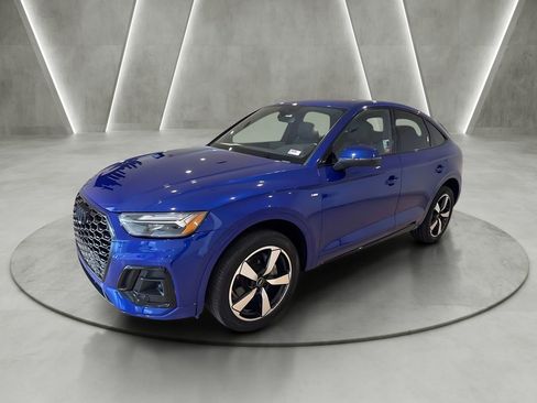 Used 2023 Audi Q5 2.0T Premium Plus w/ Premium Plus Package AWD/4WD image 3