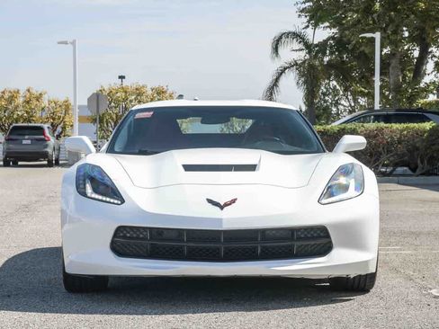 Used 2017 Chevrolet Corvette Stingray Coupe w/ Carbon Flash Badge Package RWD image 2