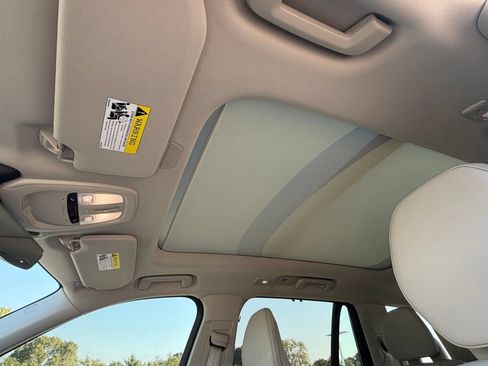 New 2027 Volvo XC90 B6 Ultra AWD/4WD image 18