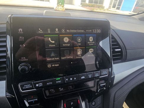 Used 2024 Honda Odyssey EX-L image 8