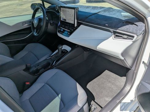 Used 2025 Toyota Corolla FX w/ Convenience Package FWD image 13