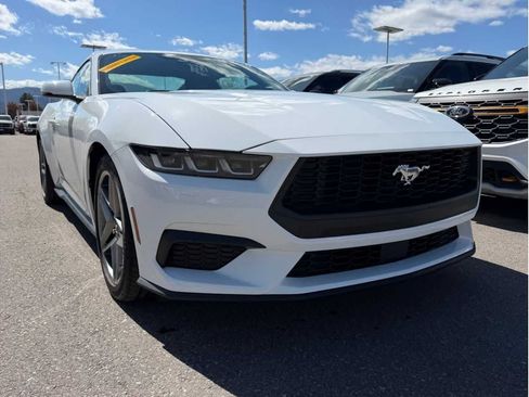 Used 2025 Ford Mustang Premium RWD image 5