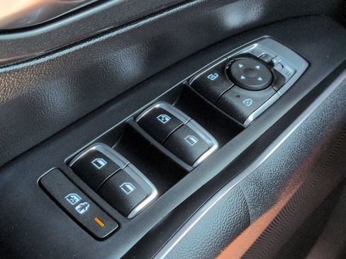Certified 2023 Kia Sorento S FWD image 30