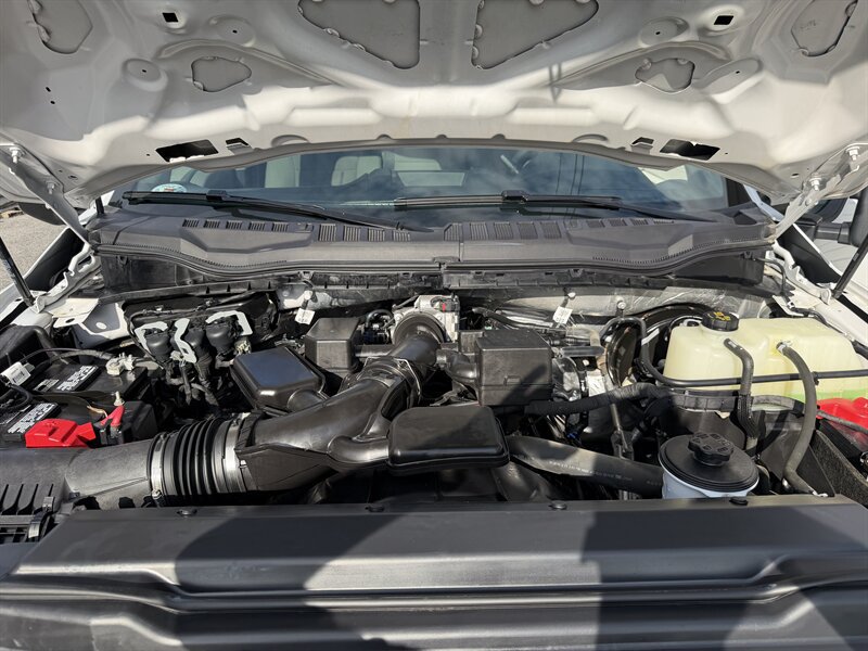 Used 2022 Ford F250 XL w/ Power Equipment Group AWD/4WD image 25