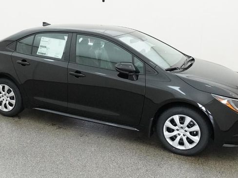 New 2026 Toyota Corolla LE FWD image 12