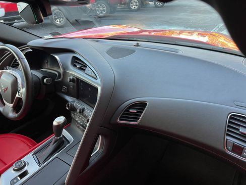 Used 2014 Chevrolet Corvette Stingray Coupe w/ 2LT Preferred Equipment Group image 29