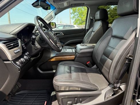 Used 2020 GMC Yukon Denali w/ Denali Ultimate Package AWD/4WD image 9
