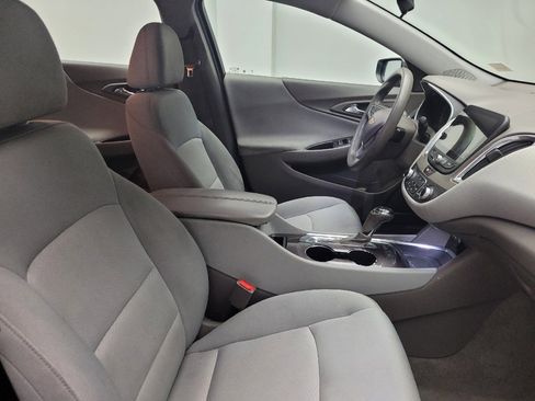 Used 2020 Chevrolet Malibu LT FWD image 21