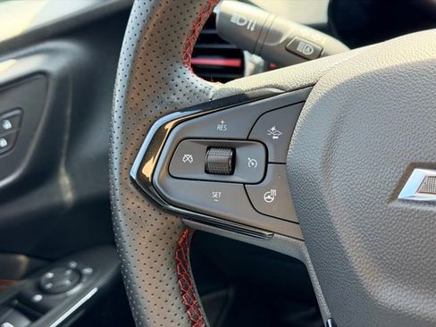 Used 2025 Chevrolet Trax RS w/ Driver Confidence Package FWD image 9