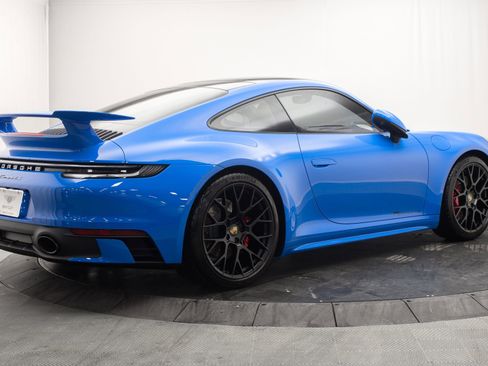 Used 2024 Porsche 911 Carrera S RWD image 3