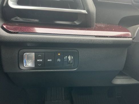 Used 2024 Chevrolet Traverse RS w/ LPO, Floor Liner Package image 25