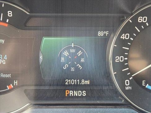 Used 2020 Lincoln MKZ w/ Convenience Package image 11