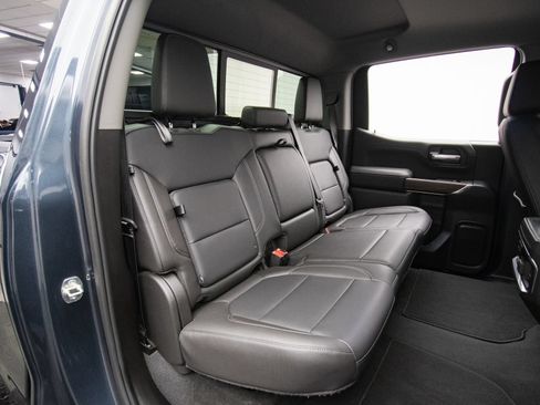 Used 2019 GMC Sierra 1500 SLT w/ SLT Premium Plus Package AWD/4WD image 15