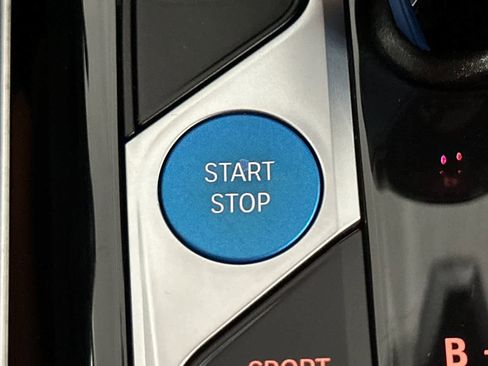 Used 2023 BMW i4 eDrive35 w/ Premium Package image 22