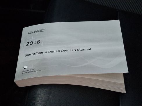 Used 2018 GMC Sierra 1500 SLT w/ All Terrain Package image 28