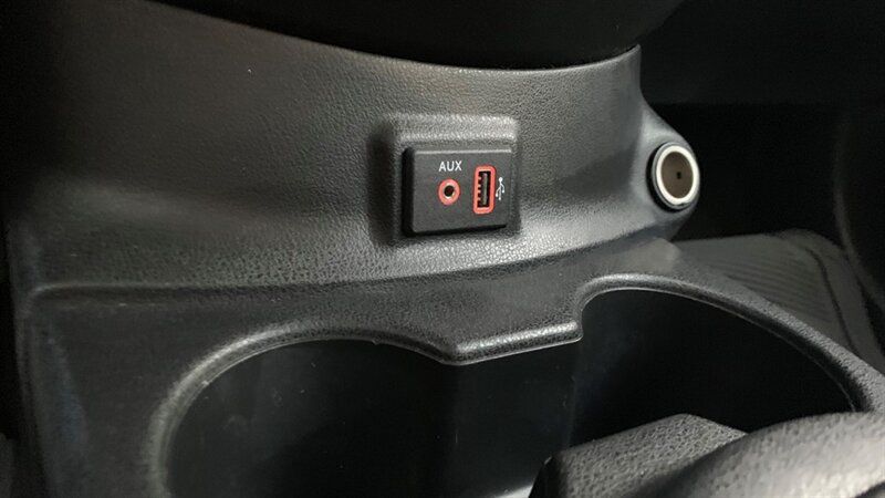 Used 2018 Nissan Versa SV FWD image 12