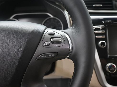 Used 2020 Nissan Murano Platinum FWD image 13