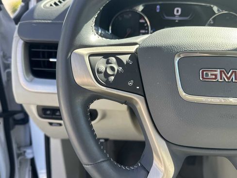 Used 2022 GMC Terrain Denali w/ Denali Premium Package image 17