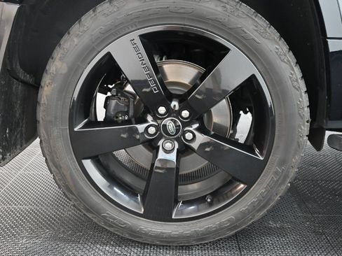 Used 2022 Land Rover Defender 110 Carpathian Edition AWD/4WD image 57