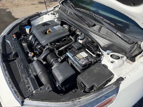 Used 2020 Kia Forte LXS FWD image 35