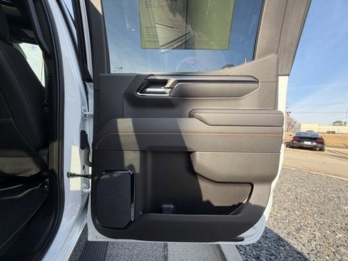 Used 2025 GMC Sierra 1500 AT4 w/ Technology Package image 25