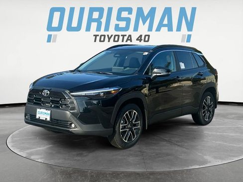 New 2026 Toyota Corolla Cross XLE image 2