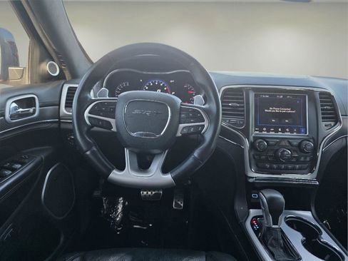 Used 2018 Jeep Grand Cherokee SRT image 2